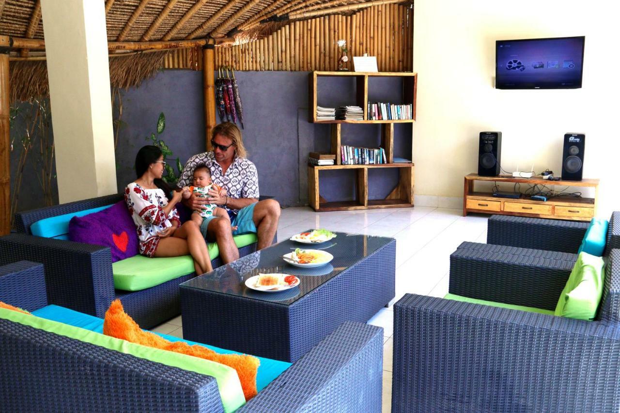 Santai Villa Kuta  Esterno foto