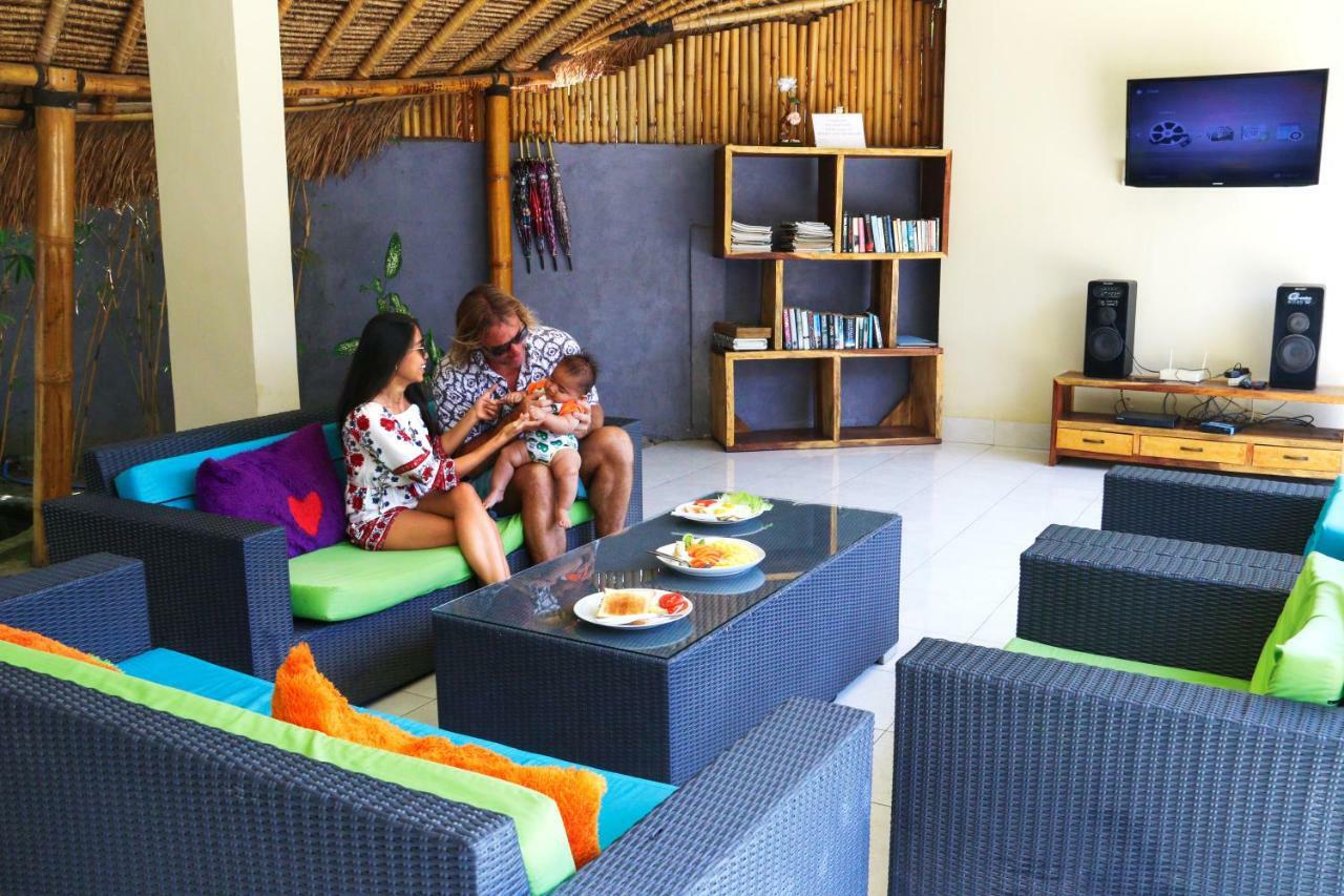 Santai Villa Kuta  Esterno foto